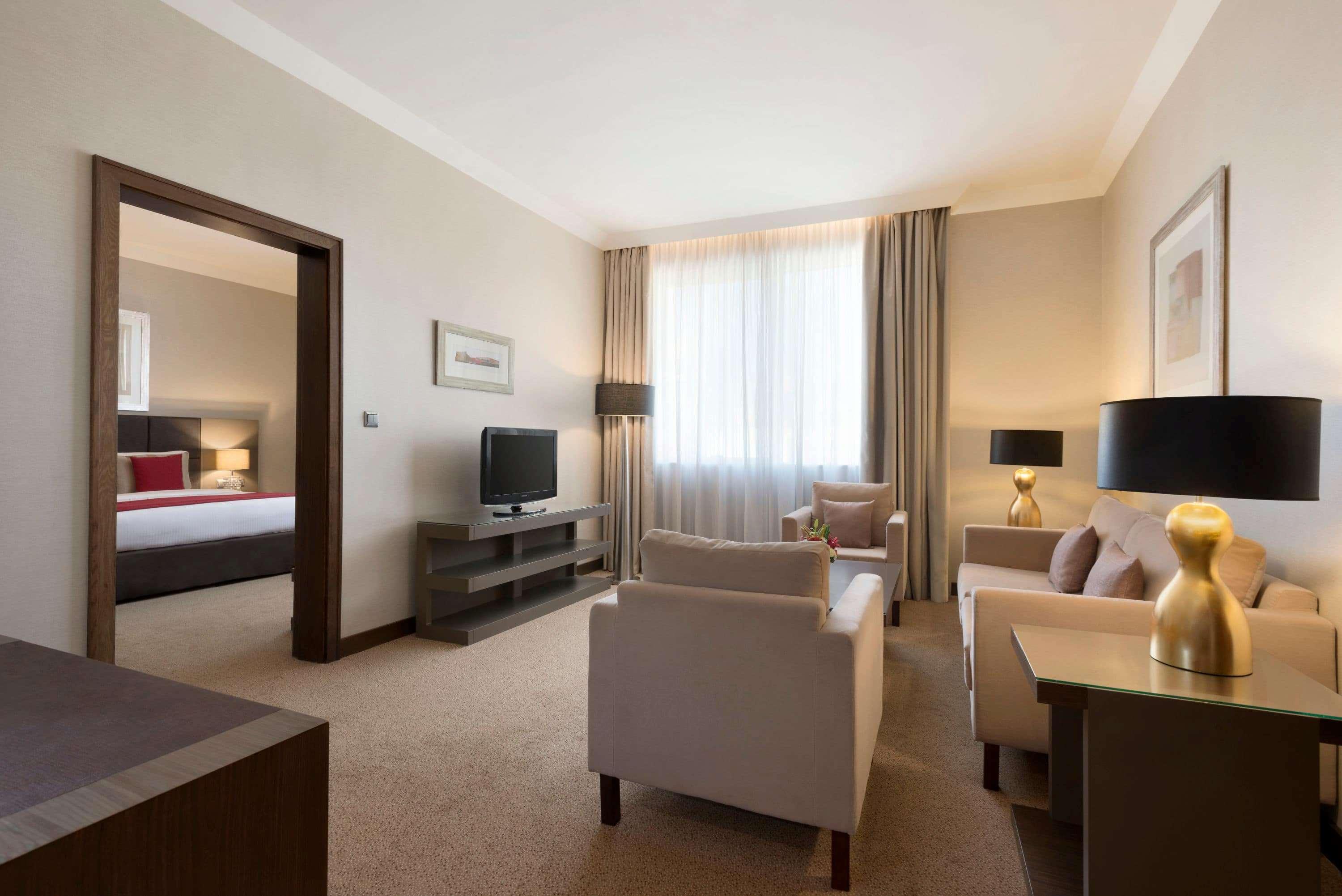 Ramada Downtown Abu Dhabi Hotel Екстериор снимка